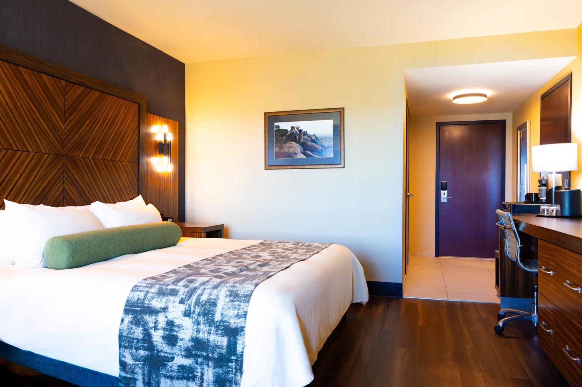 Apache Casino Hotel Lawton Bagian luar foto